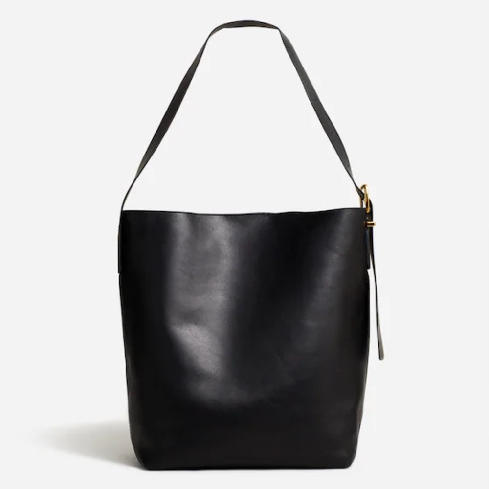 🖤Madewell Essential Bucket Bag. NWT leather